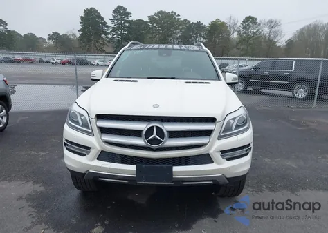 2015 Mercedes-Benz Gl 450 4Matic z USA, uszkodzony, nr VIN 4JGDF6EE5FA618341